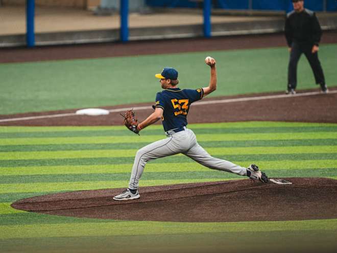 WVU gives up five in the ninth, fall to Pitt in the Backyard Brawl
