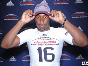 4-Star Miss. State QB commit Jalen Mayden working Bulldogs targets