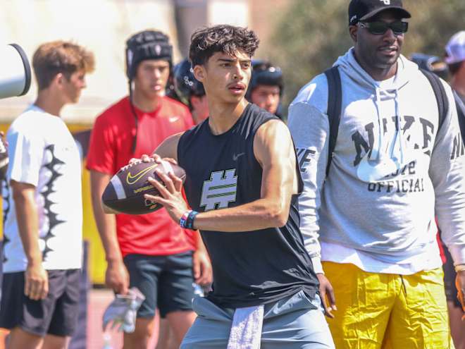 Four-star QB Oscar Rios still ‘50-50’ on decision between UCLA, Arizona