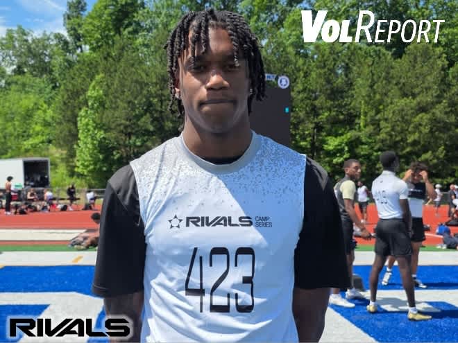 2027 4-star WR Kesean Bowman talks Tennessee football, two summer camps