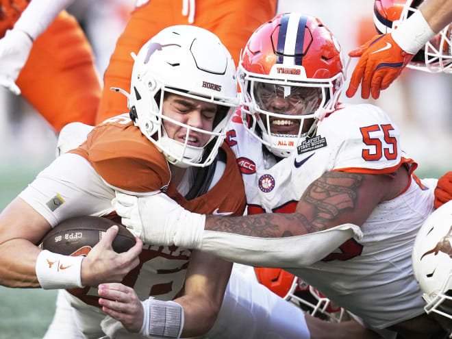 Clemson's defense can't slow Texas in 38-24 loss