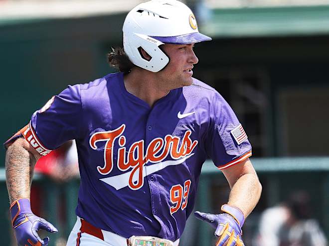 No. 9 Clemson powers past Pitt 13-6, sweeps series