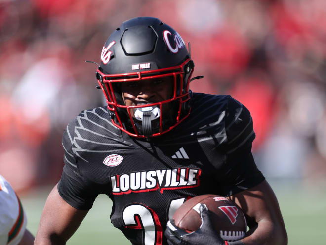 Louisville puts up fight, but comes up short as they lose to Miami 52-45