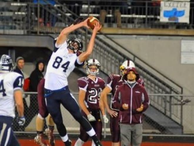 Location, academics key in Long's decision