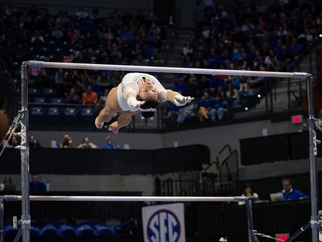 Florida’s Leanne Wong and Danie Ferris Earn SEC Weekly Honors