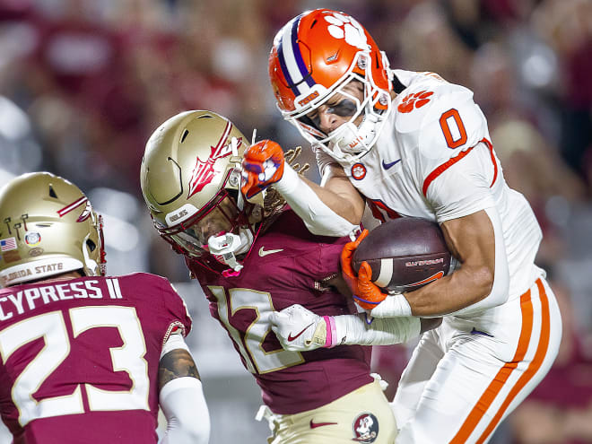 Clemson moves up to No. 10 in latest AP Poll