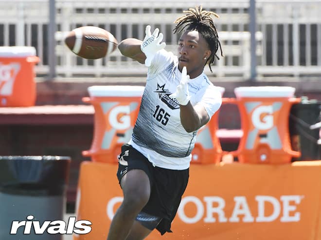 2027 Summerville WR Jaiden Kelly-Murray talks visit to Carolina spring game