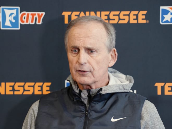 WATCH: Tennessee basketball's Rick Barnes, Jordan Gainey preview Texas