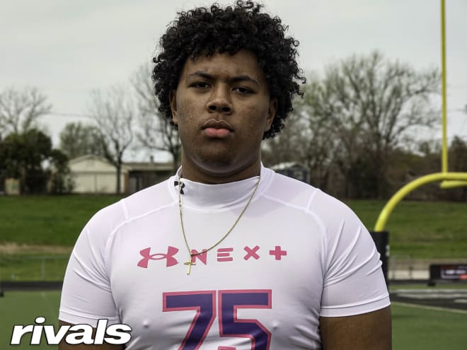 Mother of four-star OL Makai Saina shares more perspective on USC decision