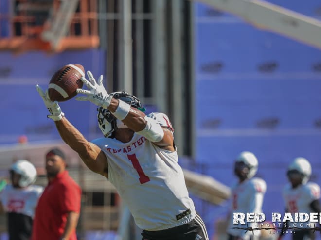 Micah Hudson leaning on rare mentality, maturity in adjustment to college