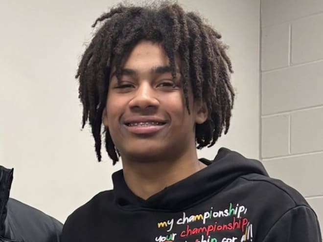 Wisconsin coach Paul Haynes connects with in-state ATH Kobe Russell