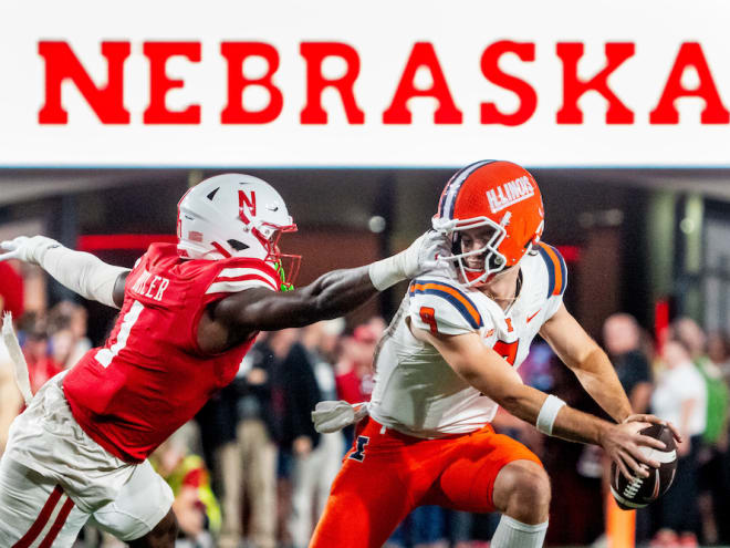 NU defense struggles in loss to Illinois: "Everybody has to do their job"