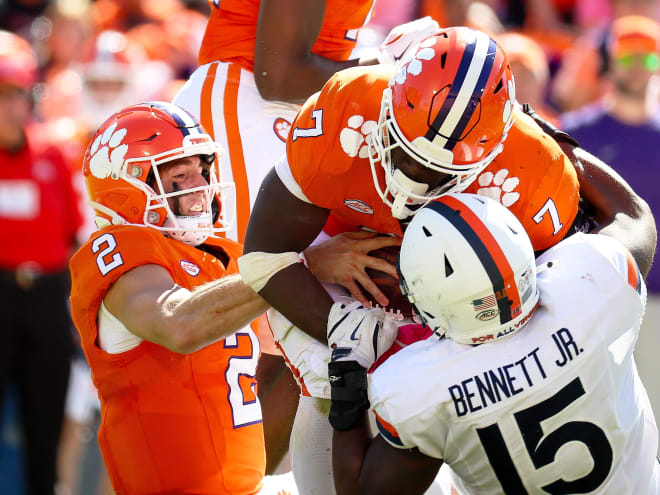 No. 10 Clemson, Klubnik get past Virginia in 48-13 win