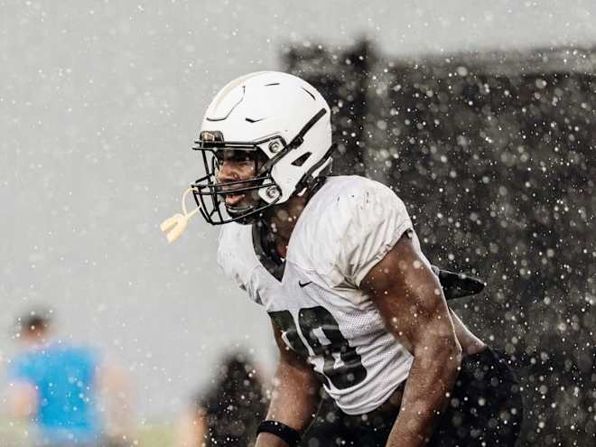 Arkansas lands commitment from Big 12 transfer LB