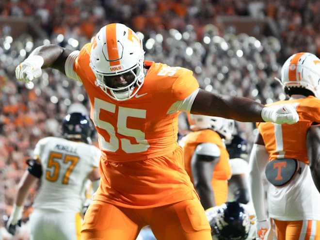 Former Tennessee football DL Omarr Norman-Lott used to have a fitting job