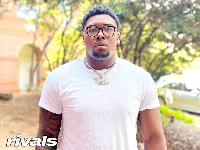 Auburn OL commit: Flipping Knight 'real big'