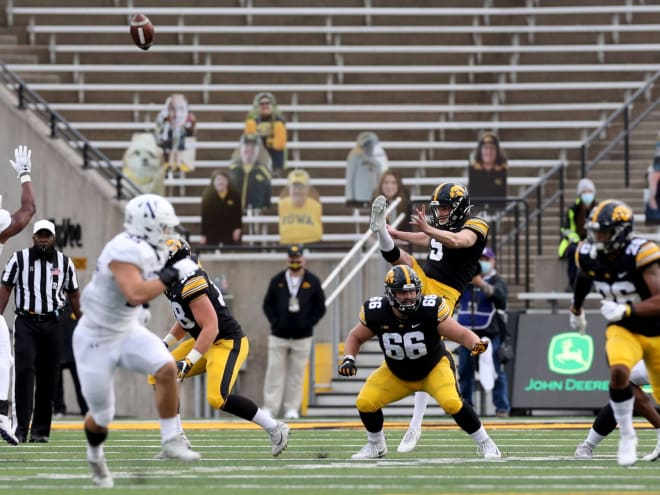 Tory Taylor named Big Ten punter of the year