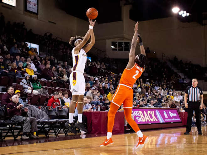 St. Peter's adds MAC transfer