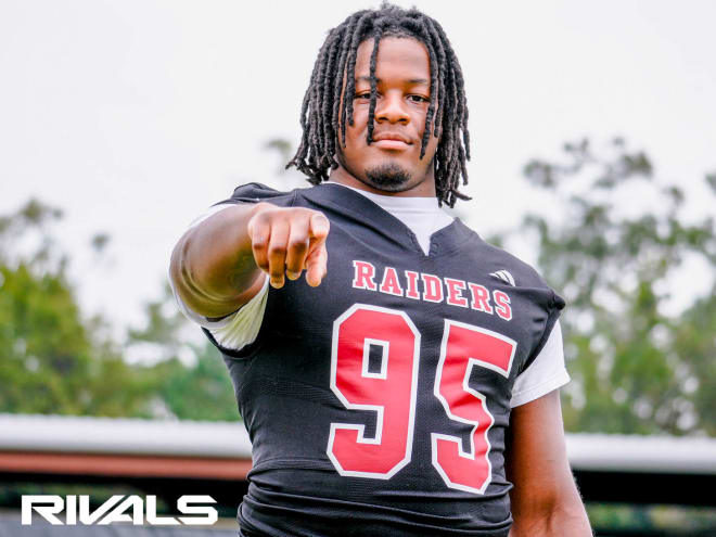 The latest on the recruitment of five-star 2025 DL Elijah Griffin