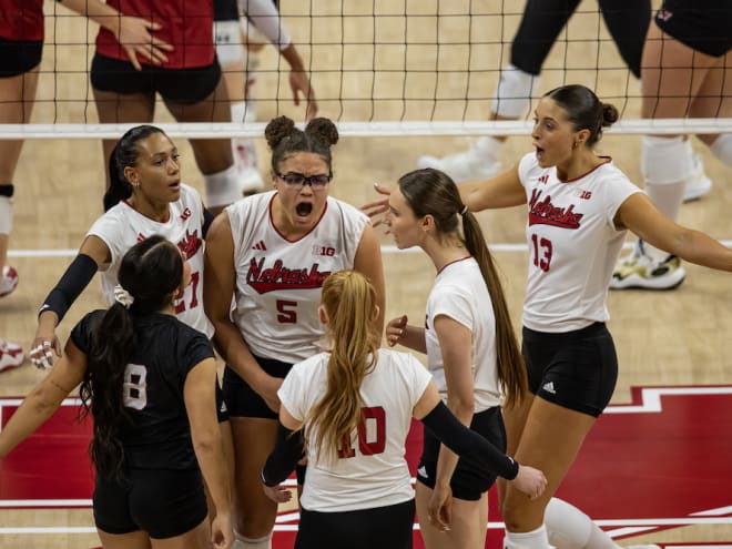 WATCH: Merritt Beason, Rebekah Allick, John Cook after sweeping Wisconsin