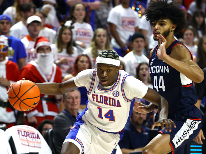 Florida basketball guard Kowacie Reeves enters transfer portal