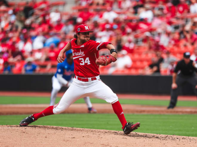 NCAA Tourney: Huskers falter vs Florida, ace Sears suffers 1st loss of year