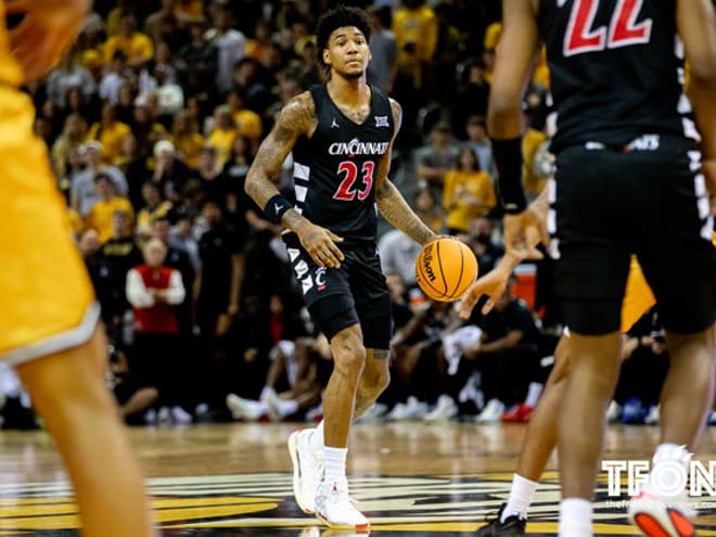 No. 18 Bearcats rout Georgia Tech on the road, 81-58