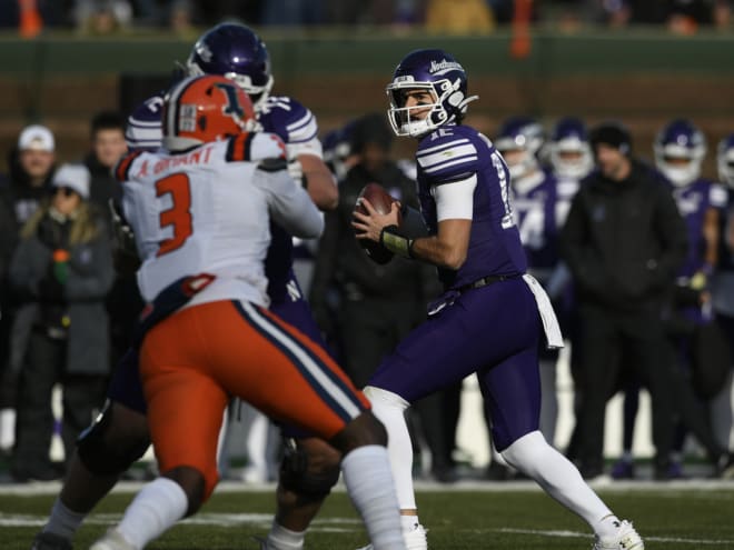 Northwestern PFF snap count analysis vs. Illinois