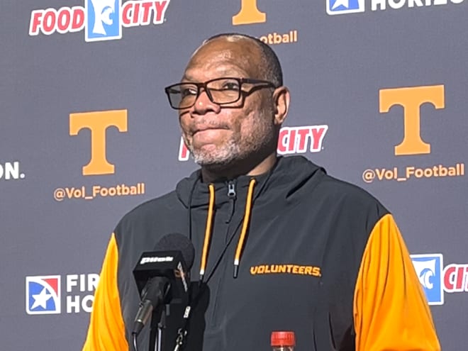 WATCH: Vols LB coach William Inge, TE coach Alec Abeln, players talk