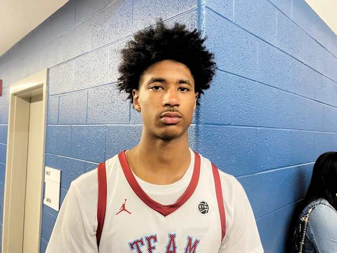 Kentucky contacts 2026 SF Tajh Ariza every other day