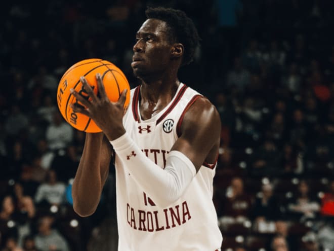 South Carolina transfer Ugusuk commits to West Virginia