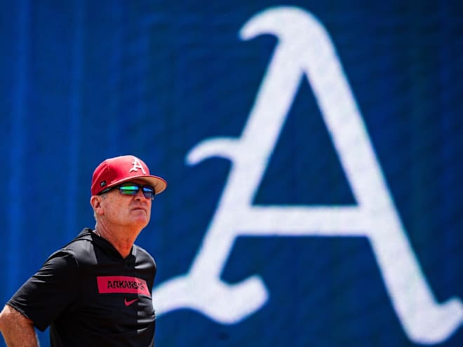 How to Watch, BetSaracen Odds: Arkansas vs. Tennessee (Fay. Super Regional)