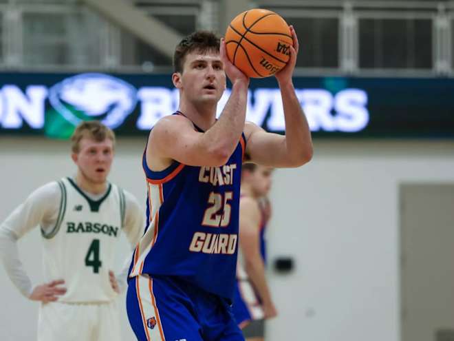 NJ Hooper honored by NEWMAC