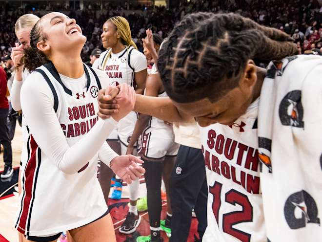 MiLaysia Fulwiley and Tessa Johnson's rebounding contest keeps both sharp