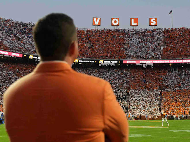 Tennessee's Danny White named national athletic director of the year
