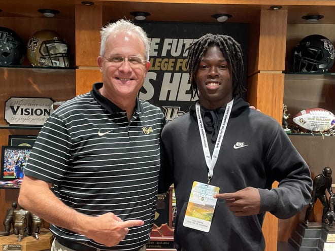 2025 WR Carl Jenkins feeling at home with UCF