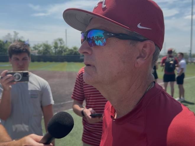 WATCH: Dave Van Horn previews Murray State matchup in CWS