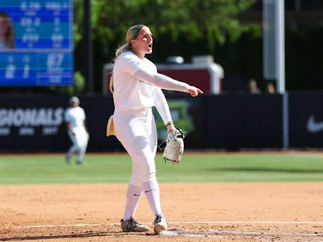 Oregon Routs Liberty, Punches Ticket to Women’s College World Series