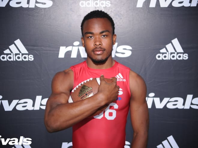 Johnson brings elite versatility to Oxford
