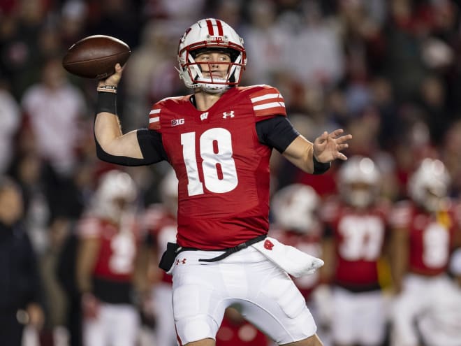 VIDEOS: Wisconsin players talk 16-13 loss to Oregon