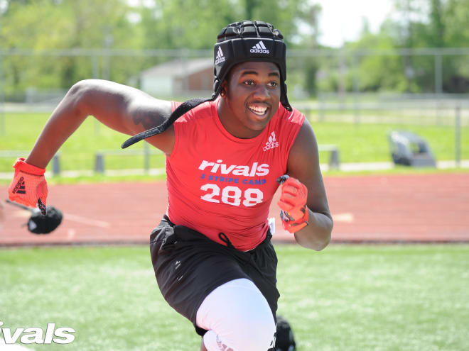 Indiana has 3-star Missouri DE Tilor Harris attention