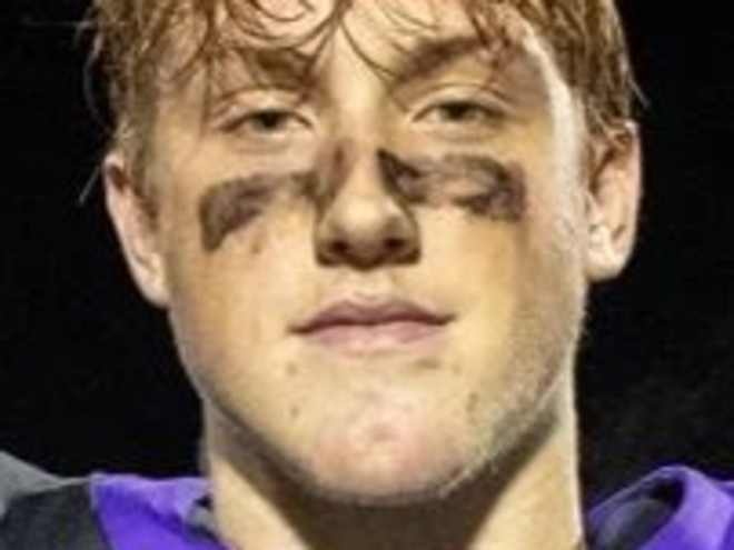 Tight end Will Vala has a top 3 with Illinois official visit up next