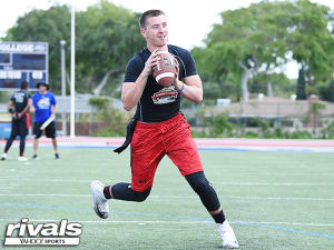 Huskies 2019 QB Commit Has Renewed Confidence Heading Into Senior Season