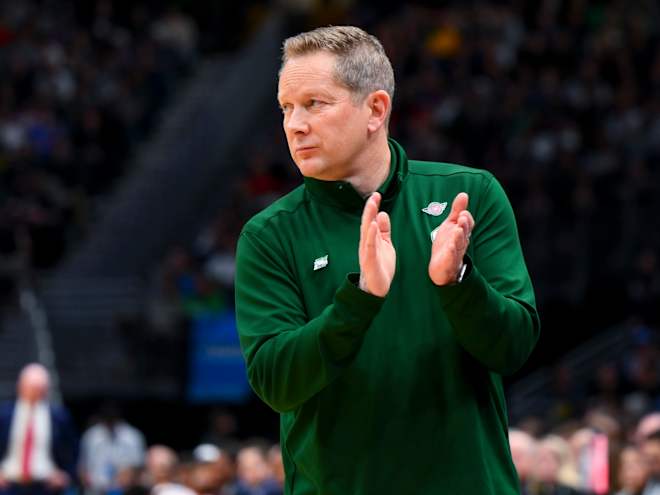 Minnesota Set to Hire Niko Medved as Next Head Coach