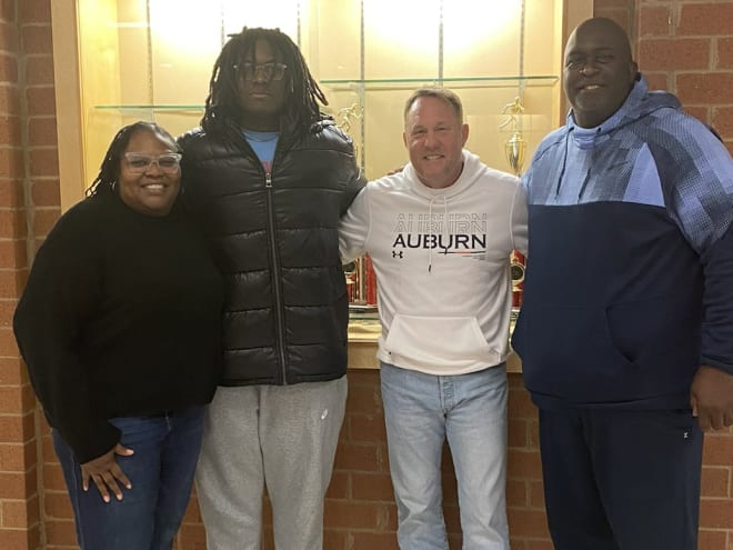 Auburn 'a top school' for 4-star OL