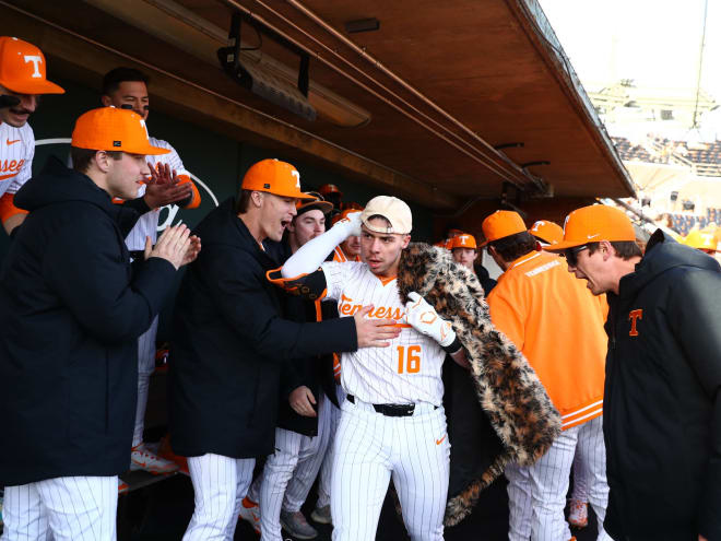 Dalton Bargo's two HR frame headlines Vols' midweek rout of UNC Asheville