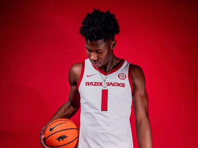 J.J. Andrews wants to create own legacy at Arkansas