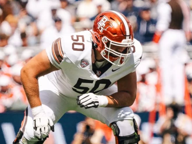 First team All-MAC OT transferring to Kentucky