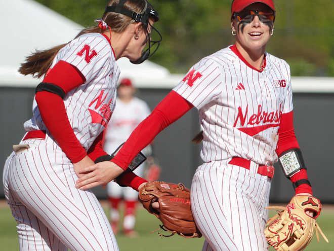 Softball: Huskers head to Knoxville for Super Regional vs. Tennessee
