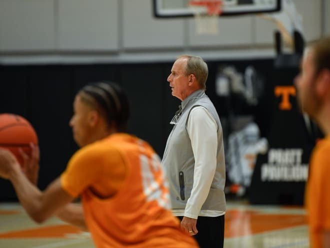 Tennessee basketball coach Rick Barnes talks Indiana scrimmage expectations